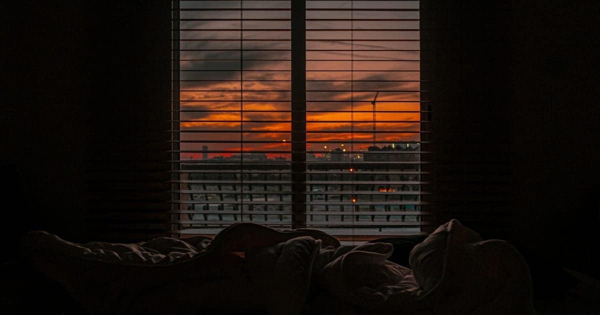 Soirée romantique - ambiance tamisée pour la soirée en amoureux (avec sélection de parfums pour une ambiance intime) Soirée romantique - ambiance tamisée pour la soirée en amoureux (avec sélection de parfums pour une ambiance intime)