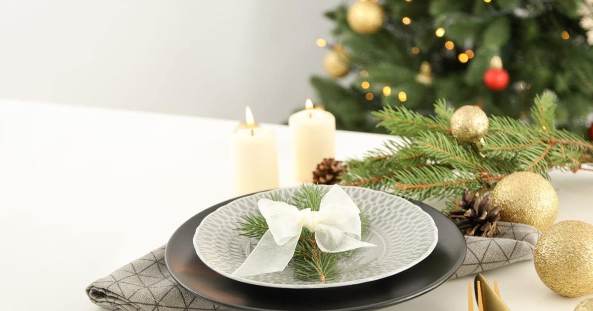 réveillon du nouvel an - thème minimaliste pour la soirée de Saint Sylvestre réveillon du nouvel an - thème minimaliste pour la soirée de Saint Sylvestre