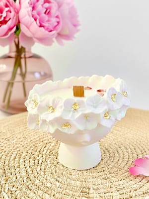 bougie Maïa parfum pivoine mèche bois bougie artisanale sculpture florale