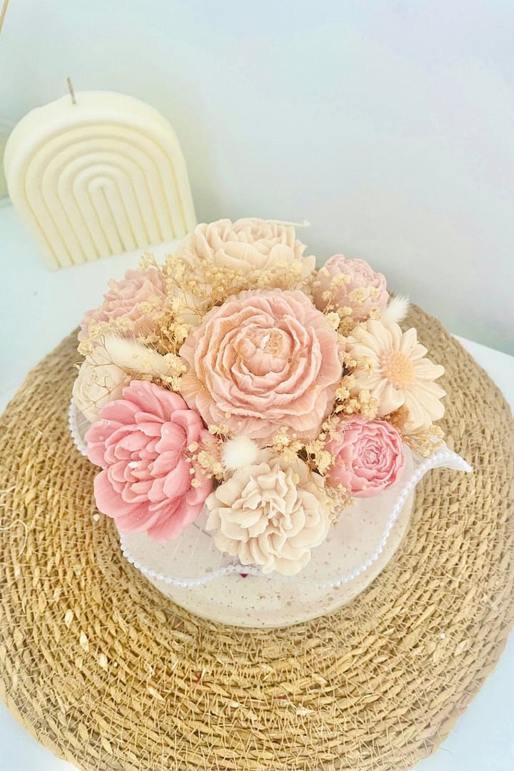 Bouquet Parfumé Éternel en fleurs de cire – Accords Musqués- – Image 3